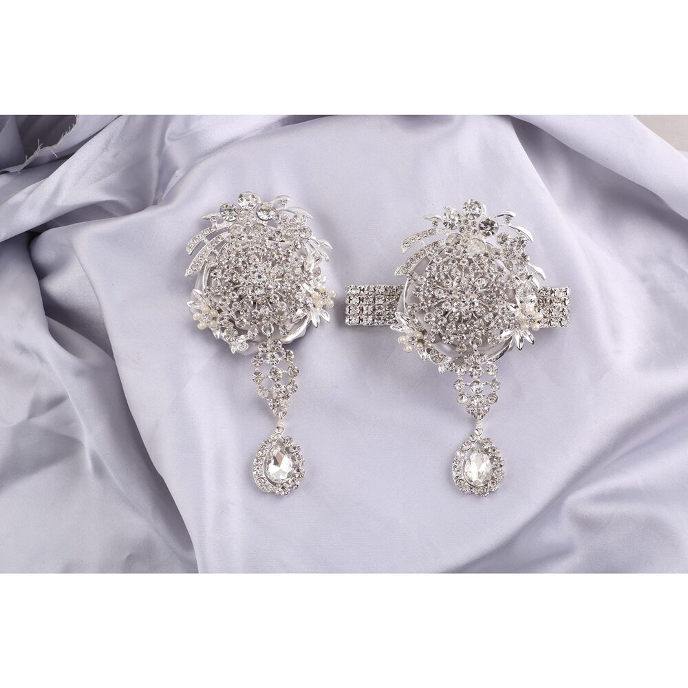 7040 Corsage Wristlet Boutonniere 2 Pcs Silver Wrist Flower with Rhinestone